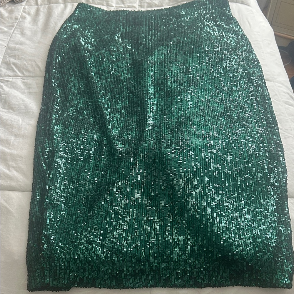 Alexia Admor Green Sequin Pencil Skirt☘️
